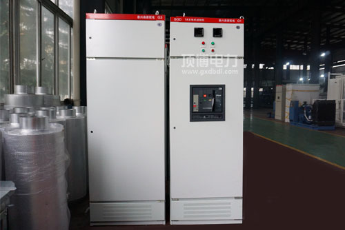 600KW柴油發(fā)電機組深?？刂破?/></p><p><strong>600KW柴油發(fā)電機組深?？刂破骷夹g(shù)參數(shù)</strong><br/></p><!----><!--0ff67f539606fb6a--><table width=