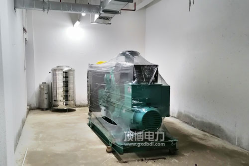 小型柴油發(fā)電機(jī)價(jià)格多大的合適？多少錢一臺(tái)？